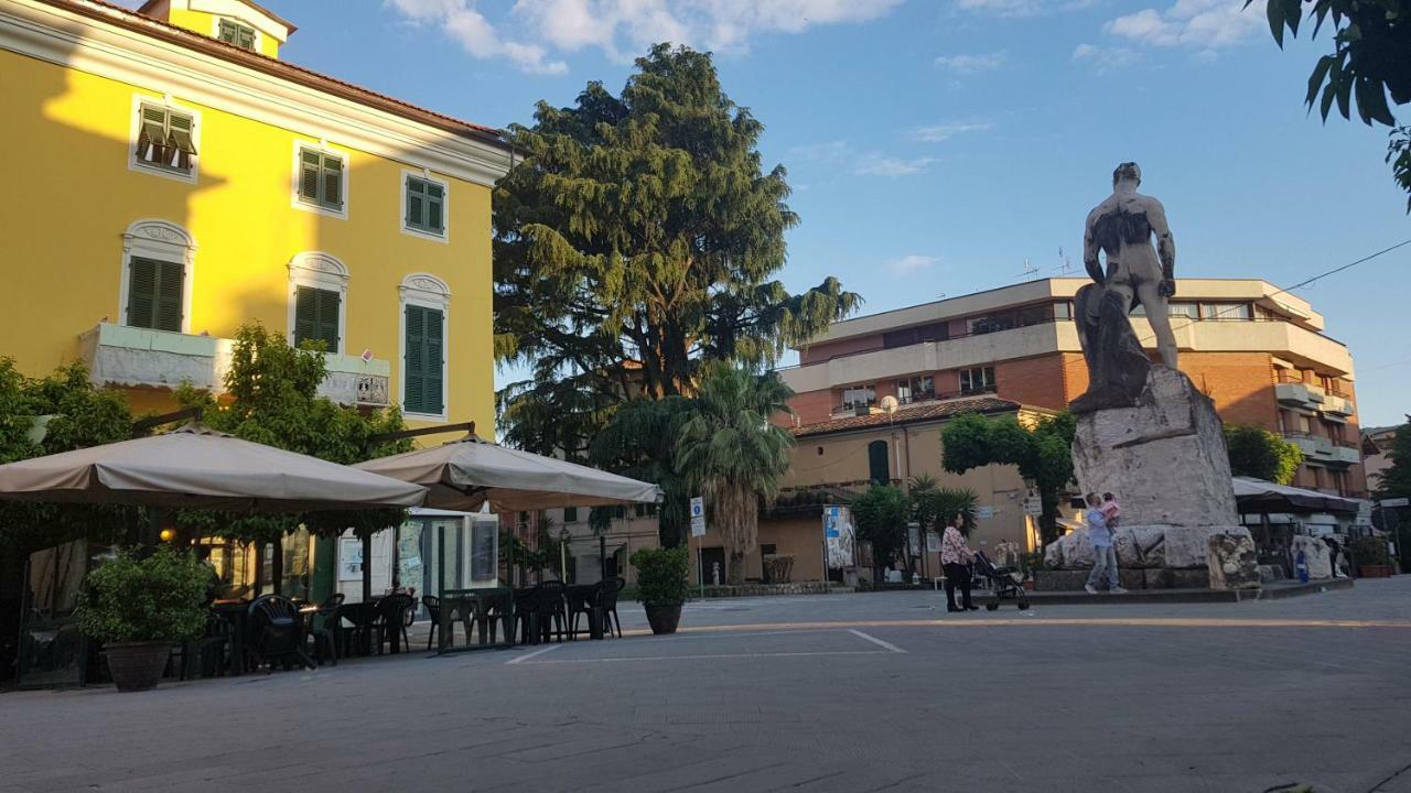 Sarzana'S Rooms Экстерьер фото